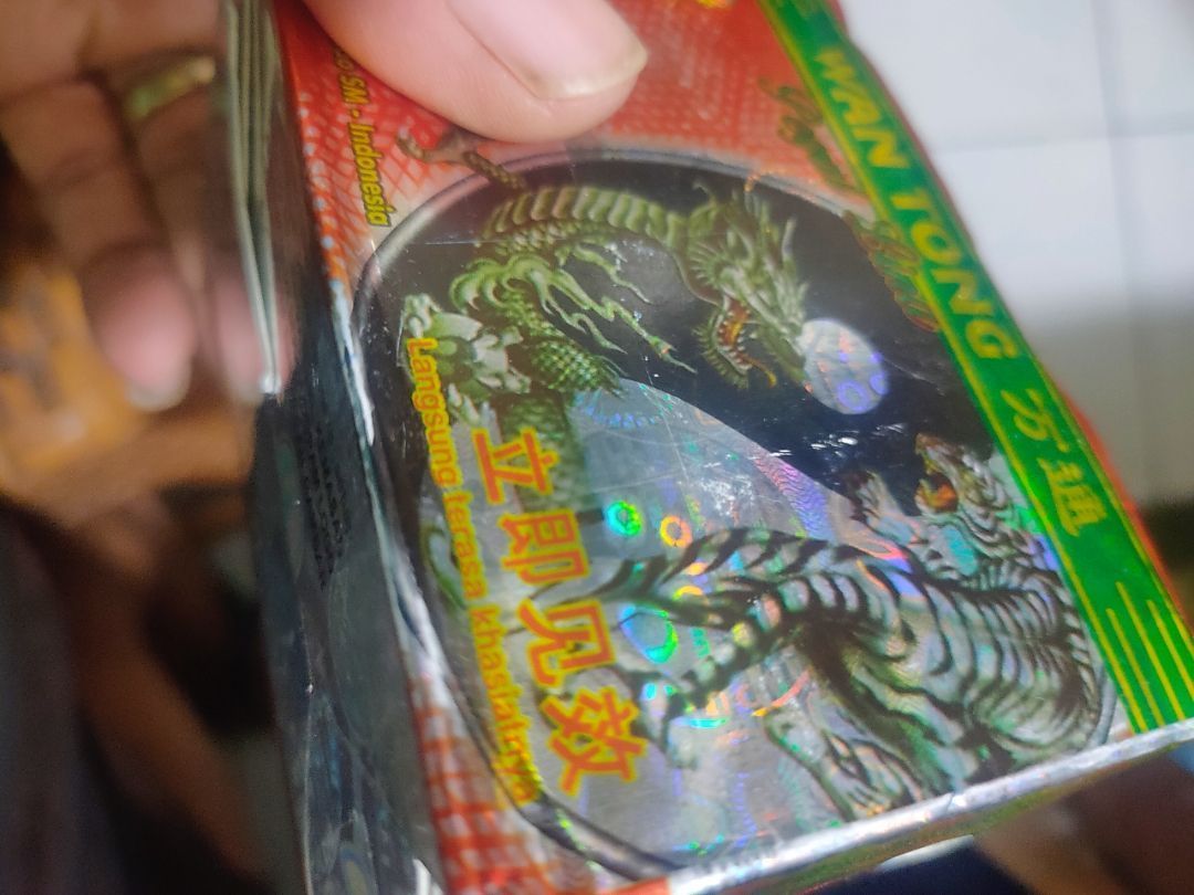 Detail Sachet Wan Tong